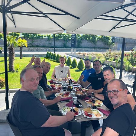 Hotel Braxton Shupenze Zewnętrze zdjęcie
