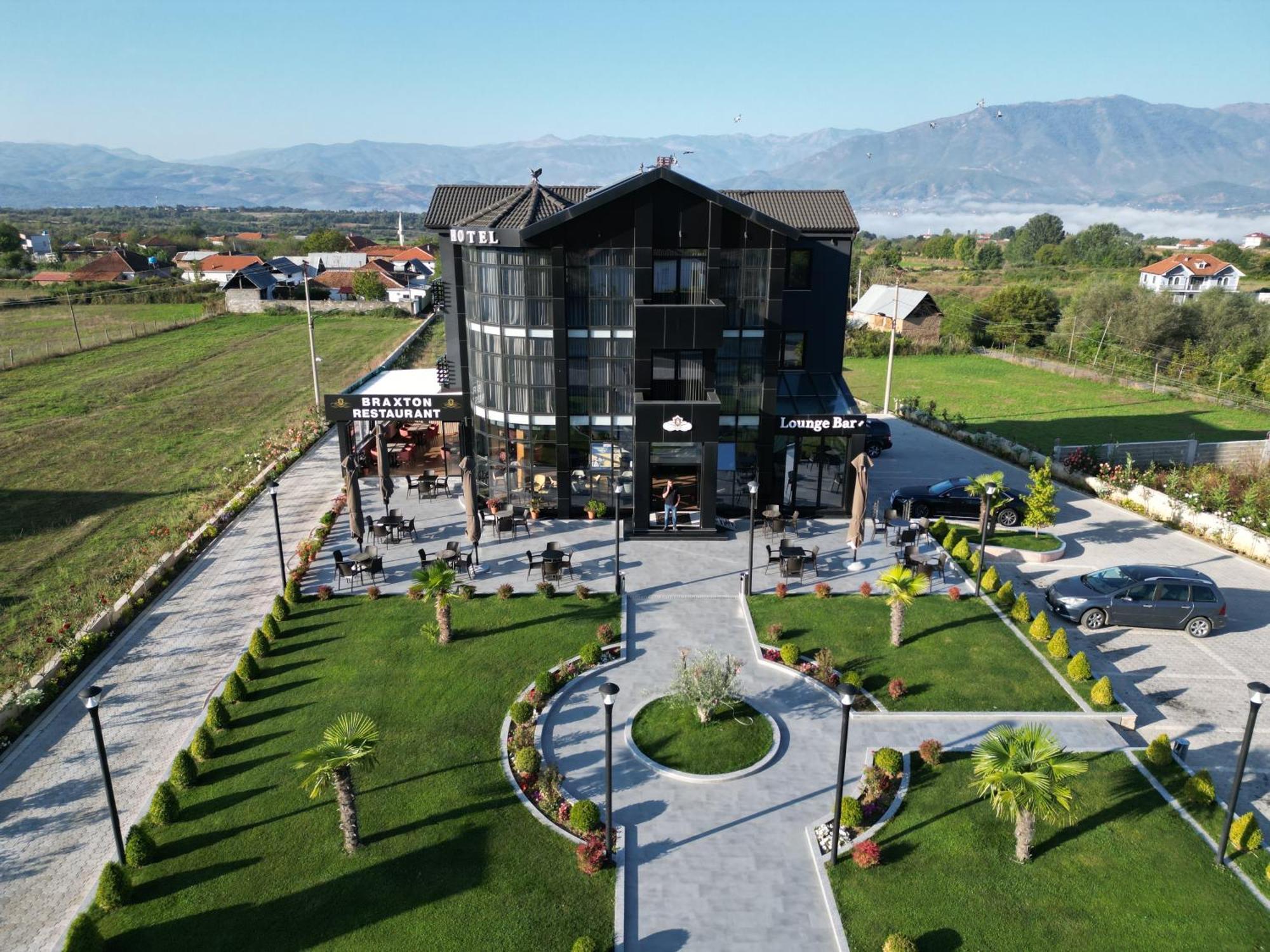Hotel Braxton Shupenze Zewnętrze zdjęcie