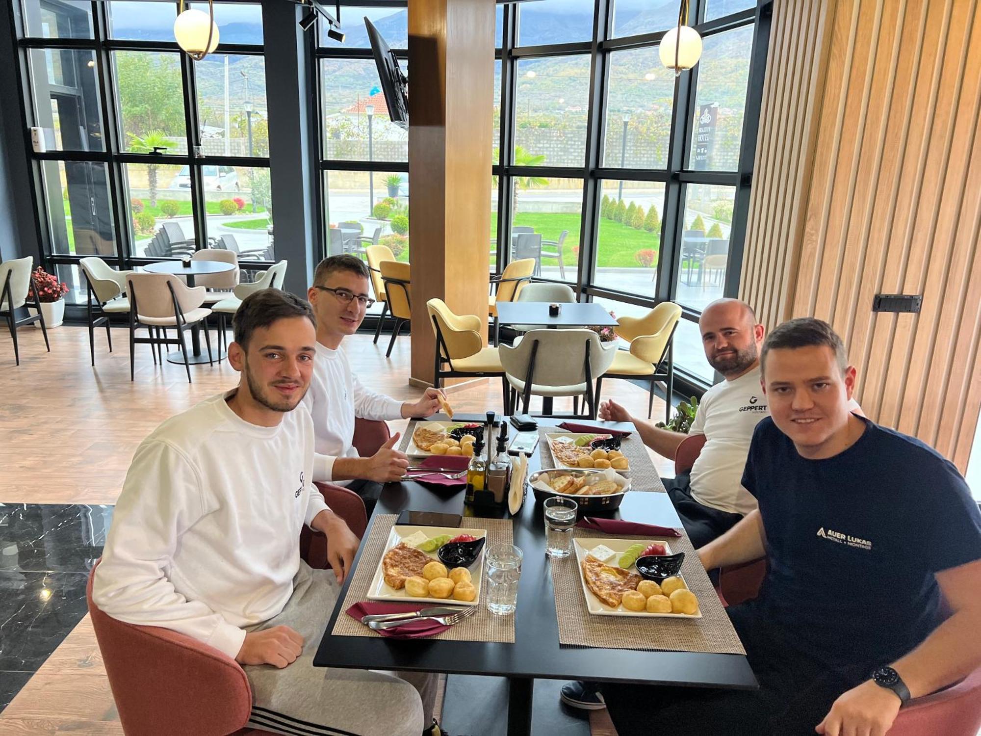 Hotel Braxton Shupenze Zewnętrze zdjęcie